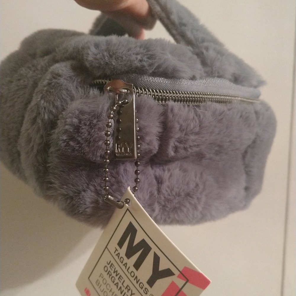 NEW MYTAGALONGS Faux Fur Jewelry Organizer Gray Carry Pouch Zipper Handle NWT